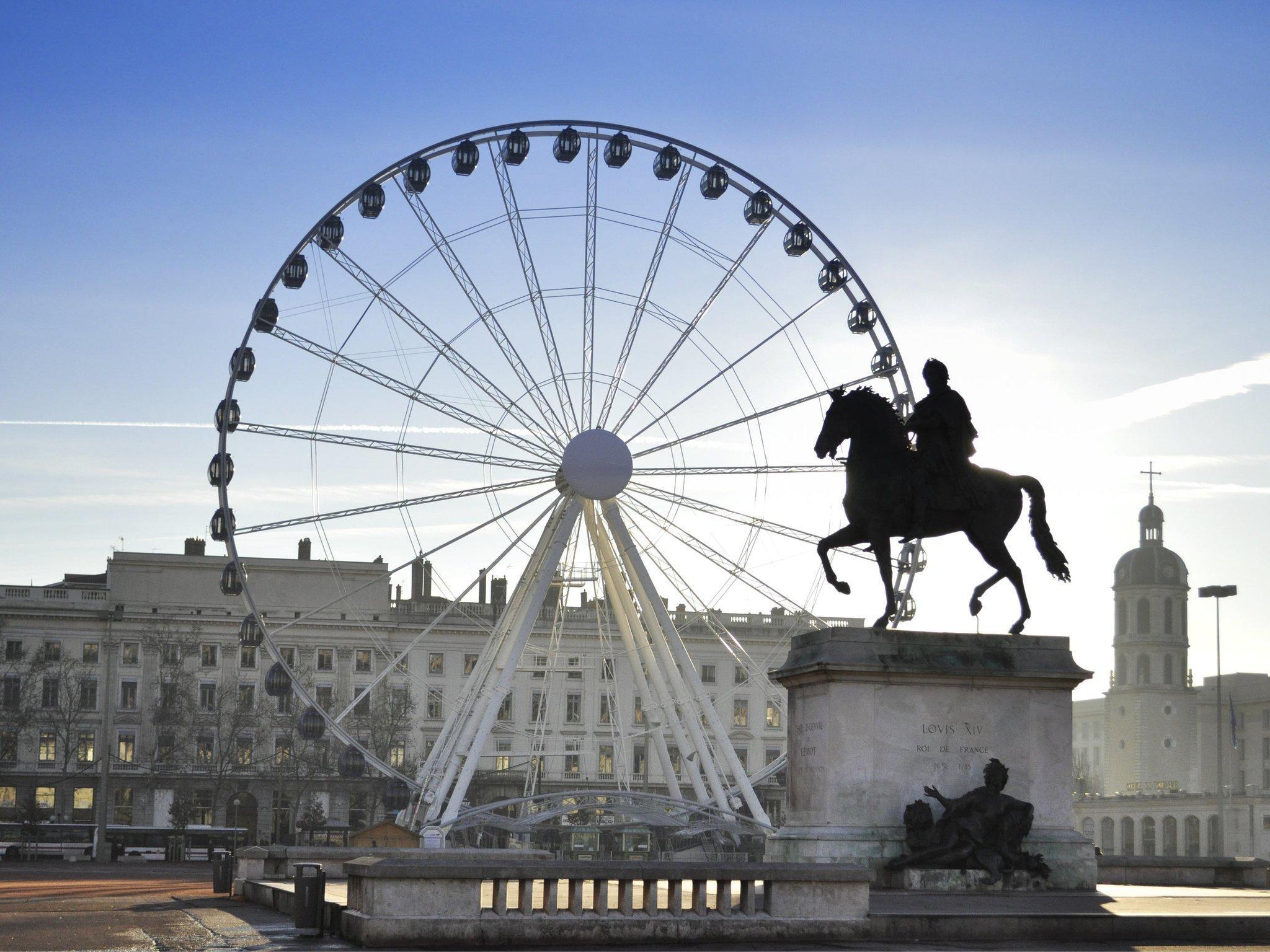 Mercure Lyon Centre Plaza Republique Luaran gambar
