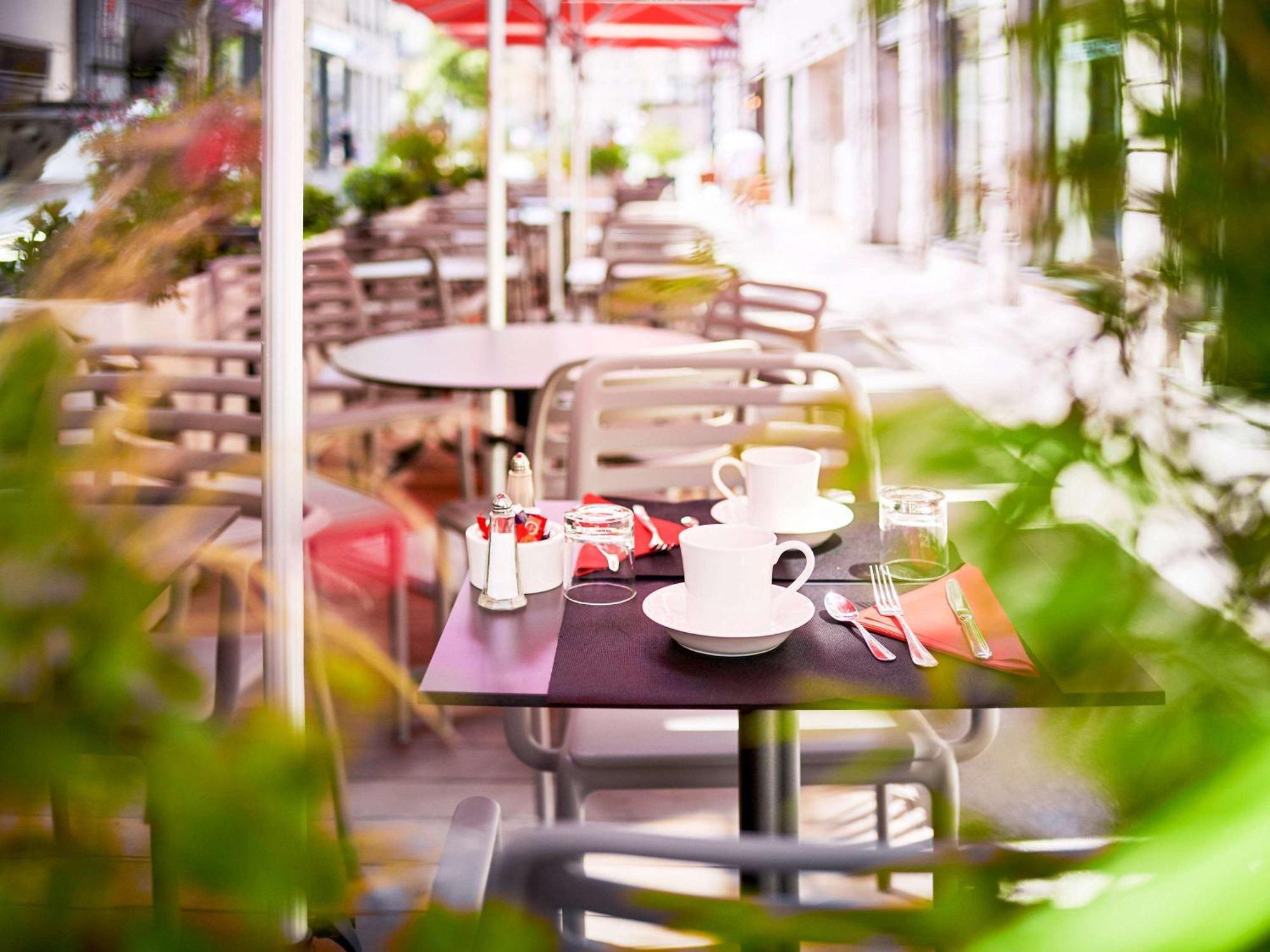Mercure Lyon Centre Plaza Republique Luaran gambar